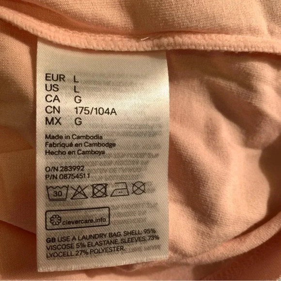 H&M Puff Sleeve Tee - Picture 6 of 7